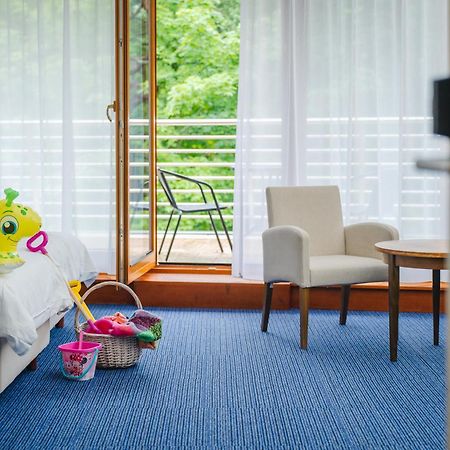 Hotel Dom Zdrojowy Resort & Spa - Destigo Hotels ยาสตาร์เนีย ภายนอก รูปภาพ