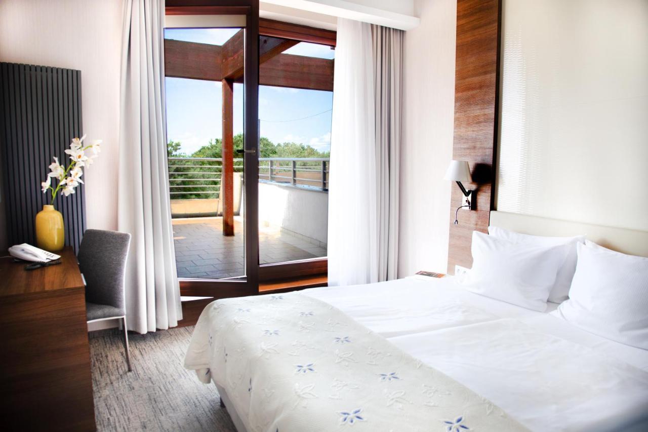 Hotel Dom Zdrojowy Resort & Spa - Destigo Hotels ยาสตาร์เนีย ภายนอก รูปภาพ