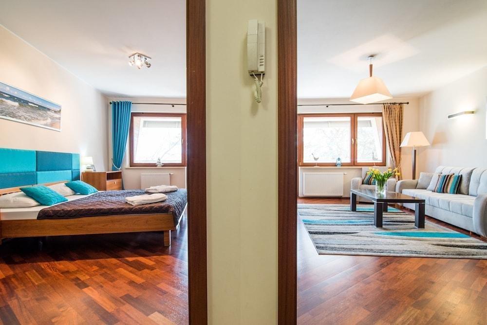 Hotel Dom Zdrojowy Resort & Spa - Destigo Hotels ยาสตาร์เนีย ภายนอก รูปภาพ