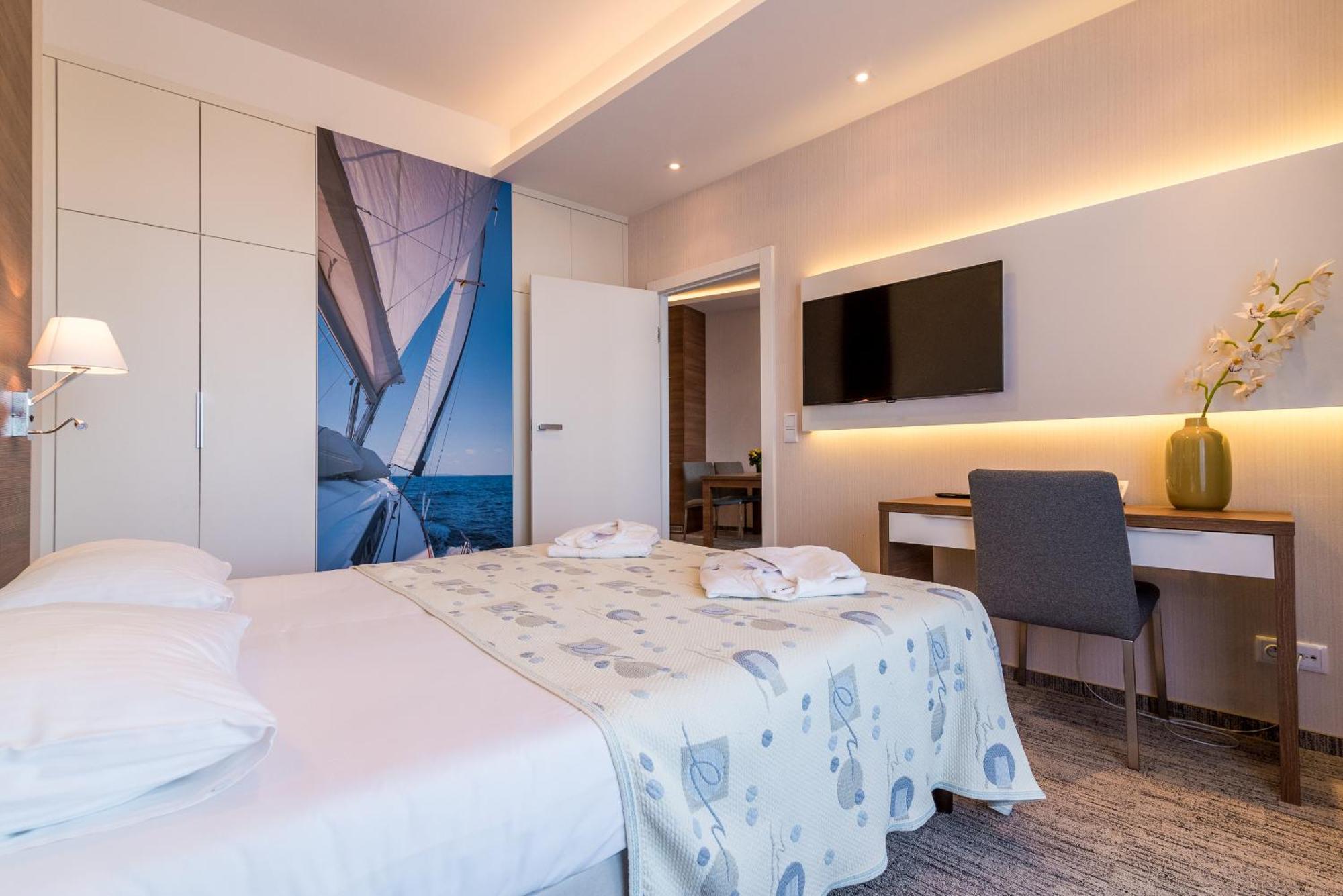 Hotel Dom Zdrojowy Resort & Spa - Destigo Hotels ยาสตาร์เนีย ห้อง รูปภาพ