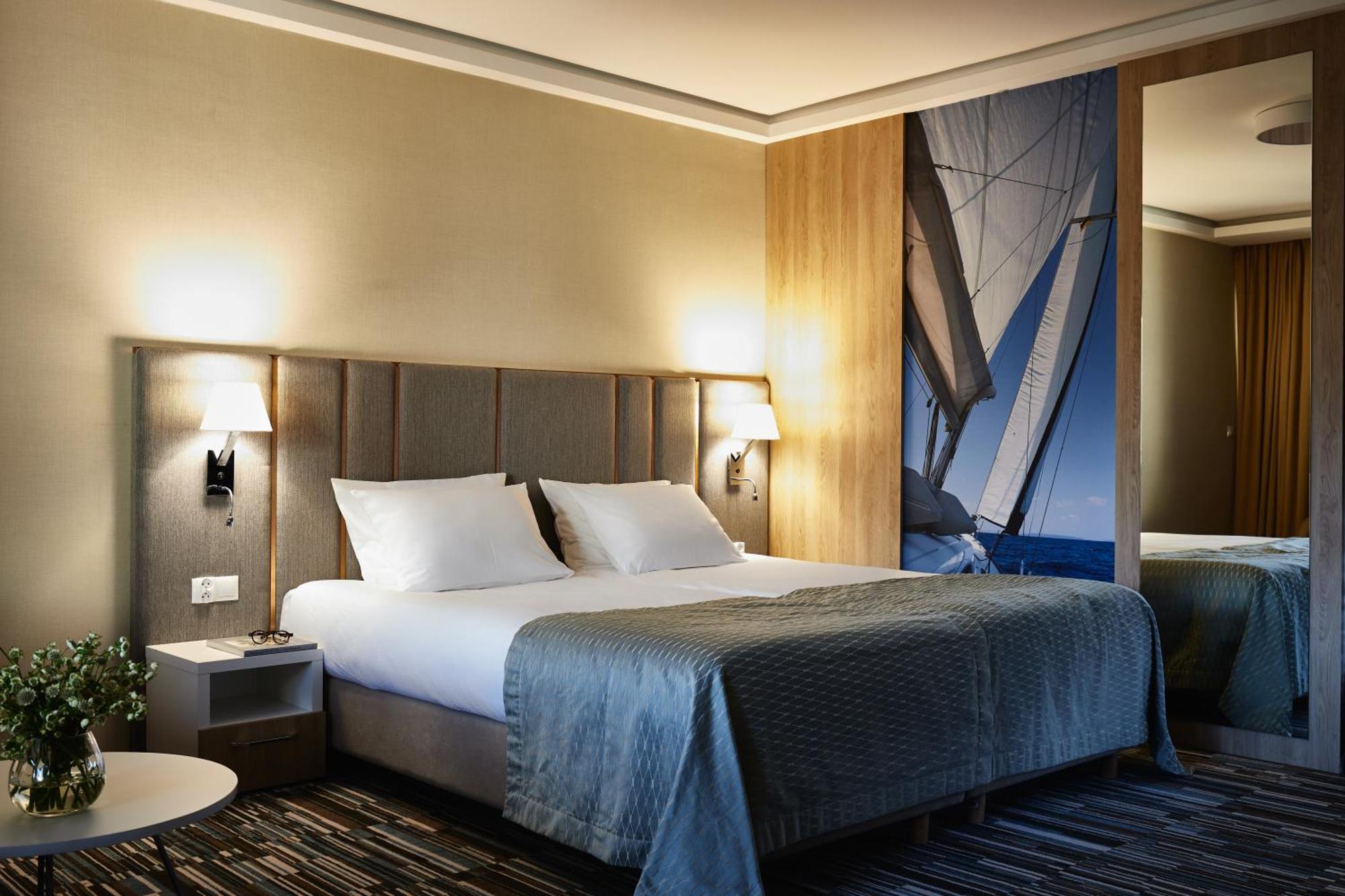 Hotel Dom Zdrojowy Resort & Spa - Destigo Hotels ยาสตาร์เนีย ภายนอก รูปภาพ