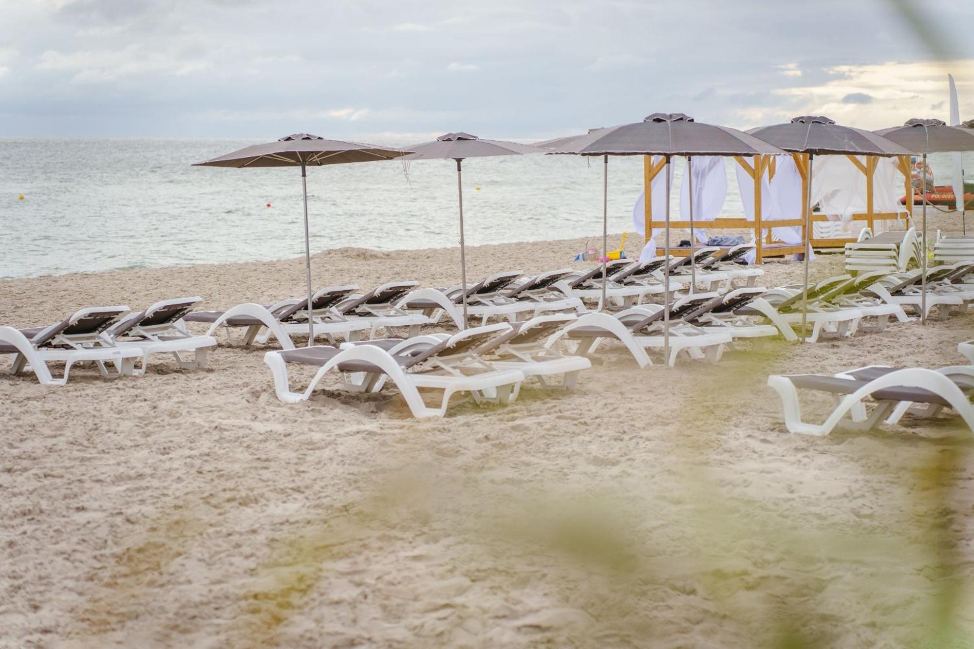 Hotel Dom Zdrojowy Resort & Spa - Destigo Hotels ยาสตาร์เนีย ภายนอก รูปภาพ